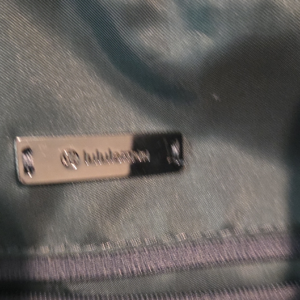 Lululemon Athletica Gray Shoulder Bag - Picture 5 of 7